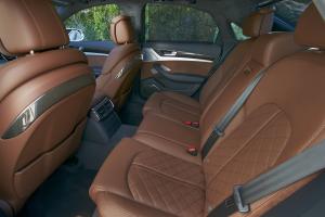 Audi S8 2012 года  (NA)